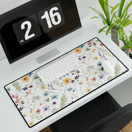 Pretty floral desk mat